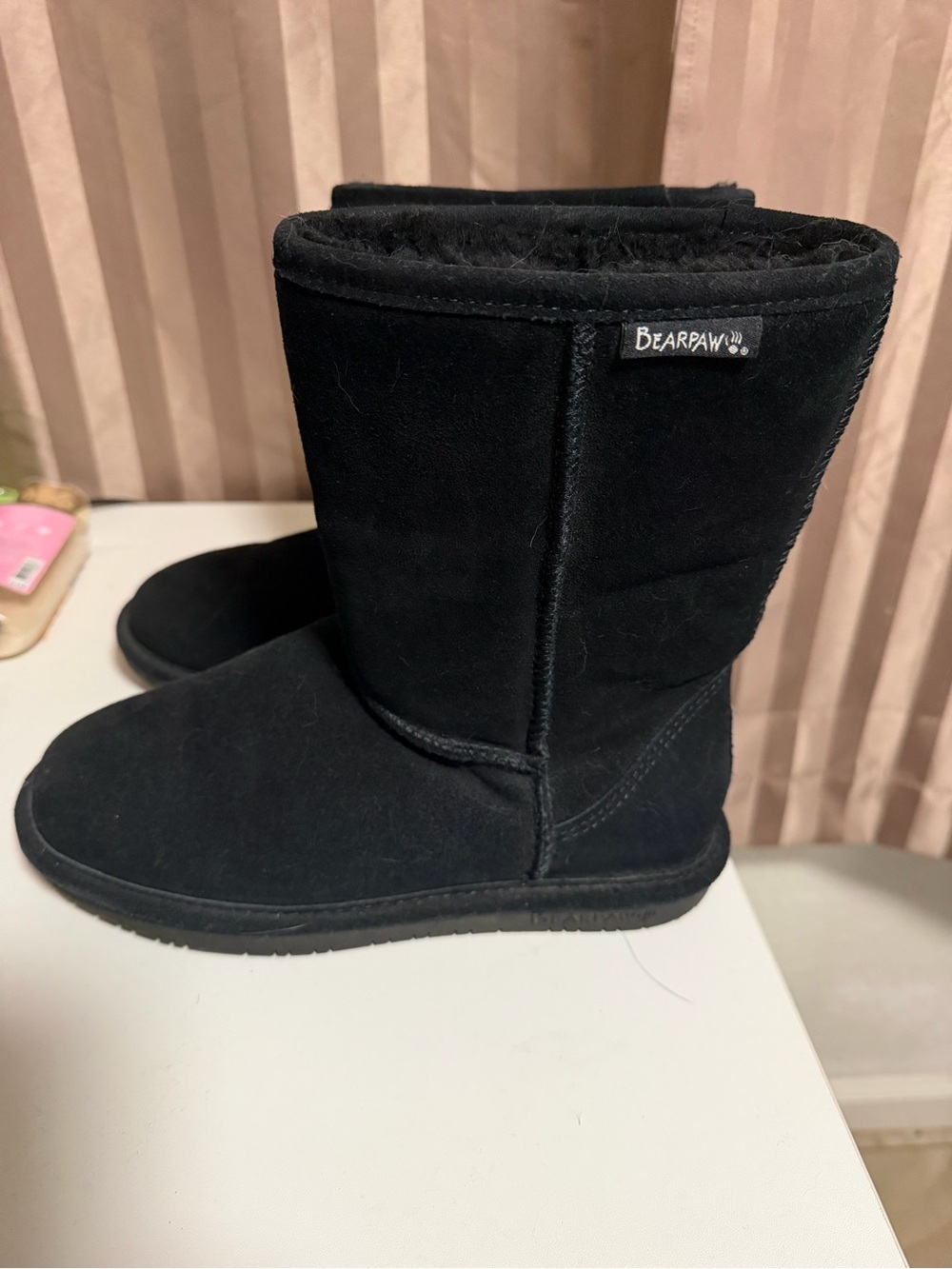 BearPaw Women’s Short Suede Shearling Boot in Black